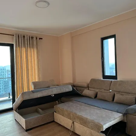 Daylight Apartment *